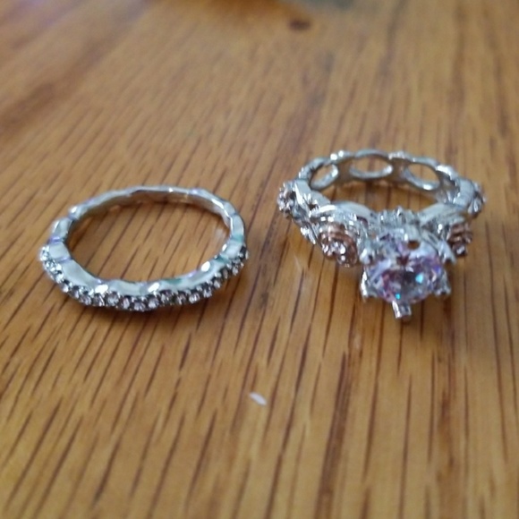 Sterling silver and Rose gold white sapphire - Picture 2 of 8